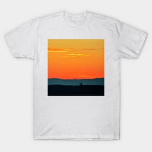 Sunrise Over The Niagara Escarpment T-Shirt